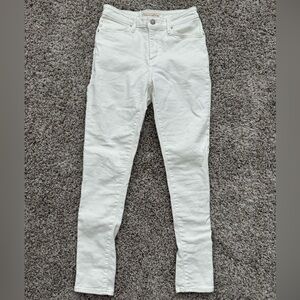 Levi’s 721 high rise skinny jeans, size 28